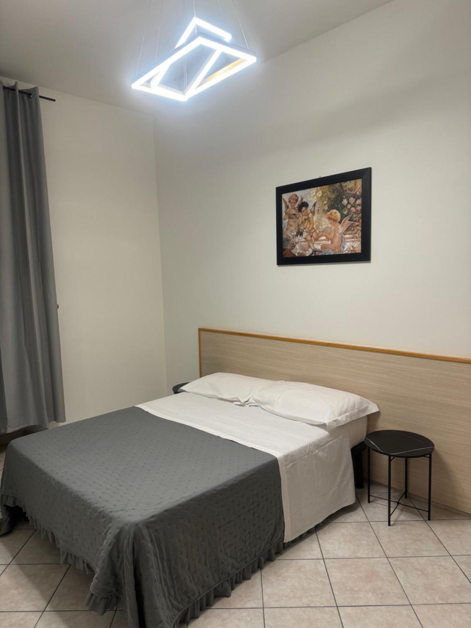 רומא Appartamento Larisarooms מראה חיצוני תמונה